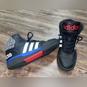 Men’s NEW ADIDAS ENTRAP MID basketball shoes size 9